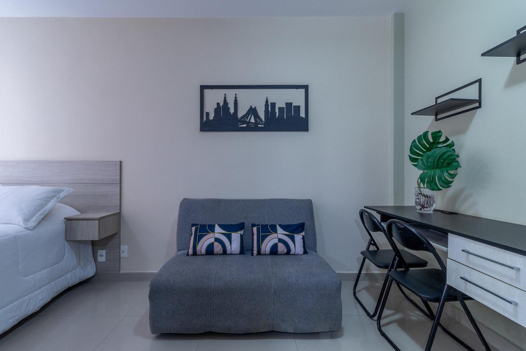 Akile Avanhandava * São Paulo